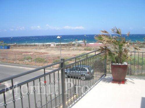 Townhouse in Estrella Del Sur Tenerife