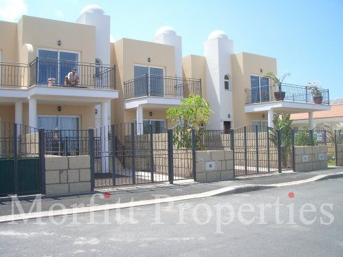 Townhouse in Estrella Del Sur Tenerife
