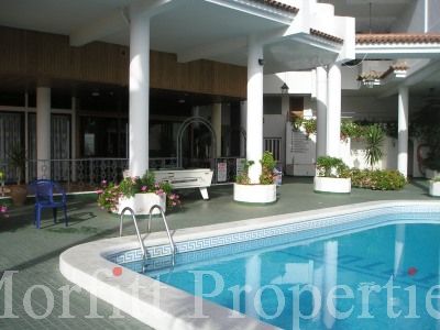 Pool Bar in Los Cristianos Tenerife