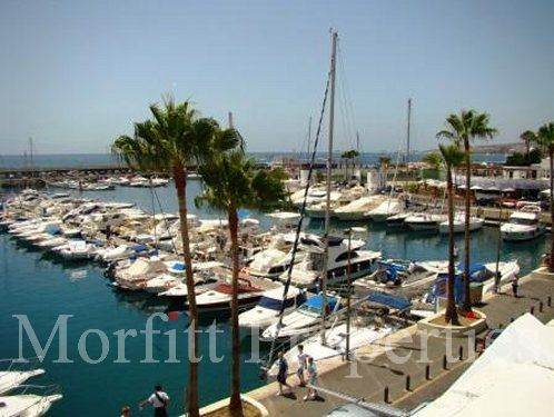 Sports and Entertainment bar in Puerto Colon Tenerife