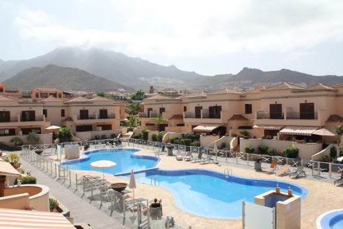 Villa in Villas Del Duque Tenerife