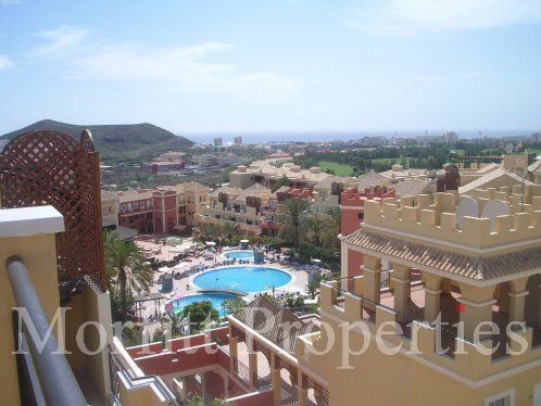 Penthouse Apartment in Granada Park Tenerife