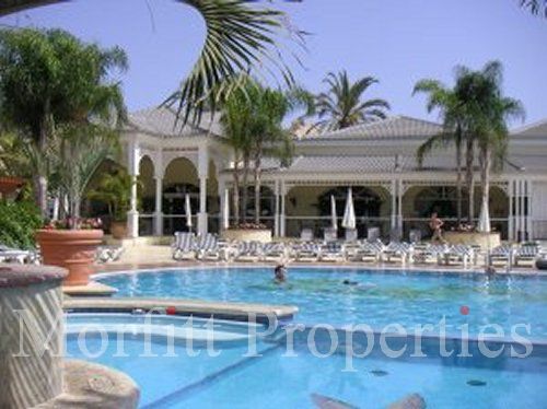 Apartment in Oasis Golf Tenerife