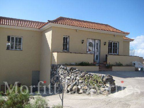 Villa in Guia De Isora Tenerife