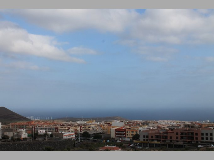 Villa for sale in San Isidro, Tenerife property, V05845