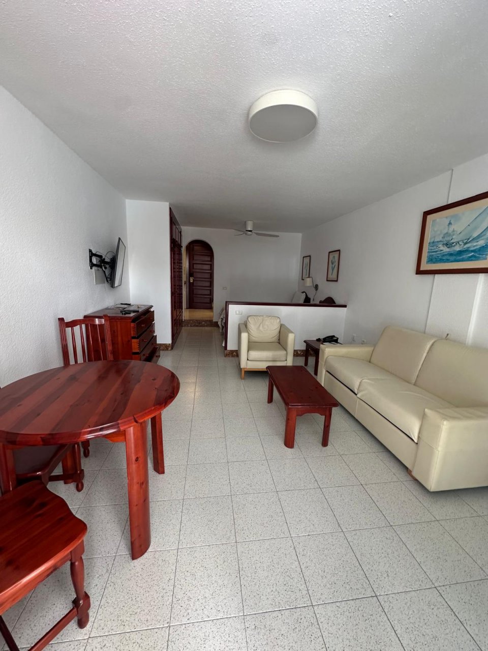 Apartment in Playa de las Americas - Image 3