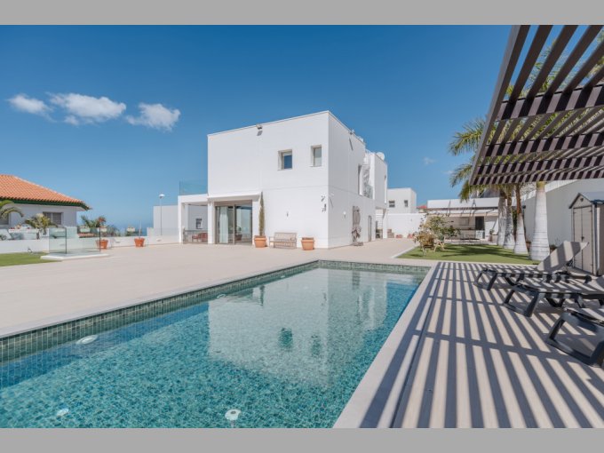 Villa in Roque del Conde, Tenerife